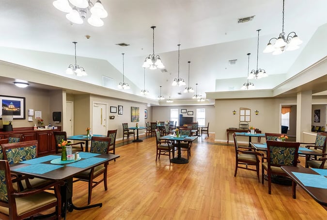 7_diningroom-1